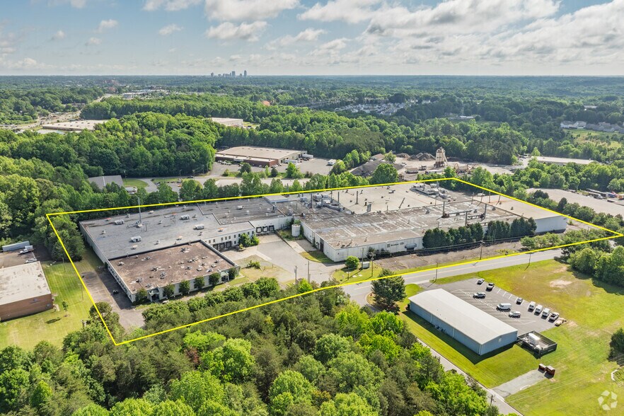 More Photos Of 3811 Kimwell Dr, Winston-Salem Warehouse For Sale