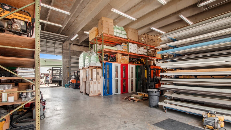 More Photos Of 14701 SW 137th St, Miami Light Distribution For Lease