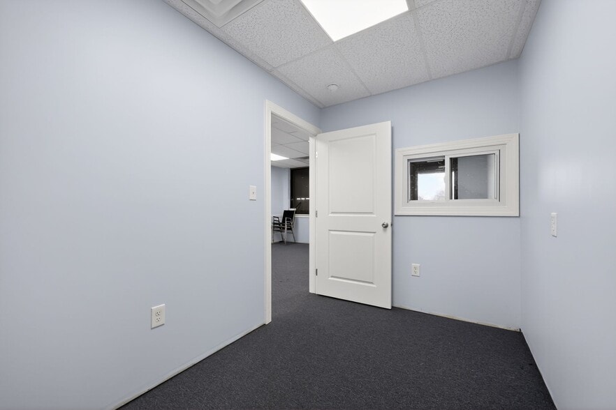 More Photos Of 3150 Willits Rd, Philadelphia Storefront Retail Office For Sale