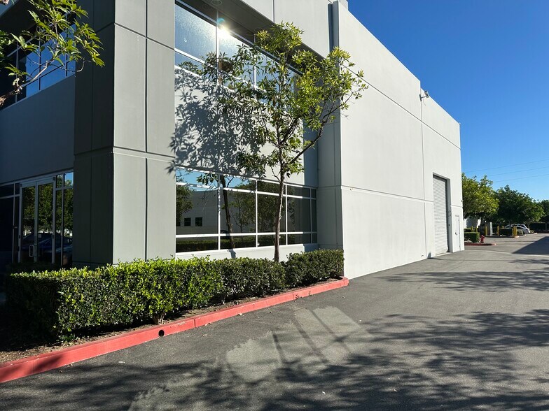 More Photos Of 200 Goddard, Irvine Research And Development For Sale