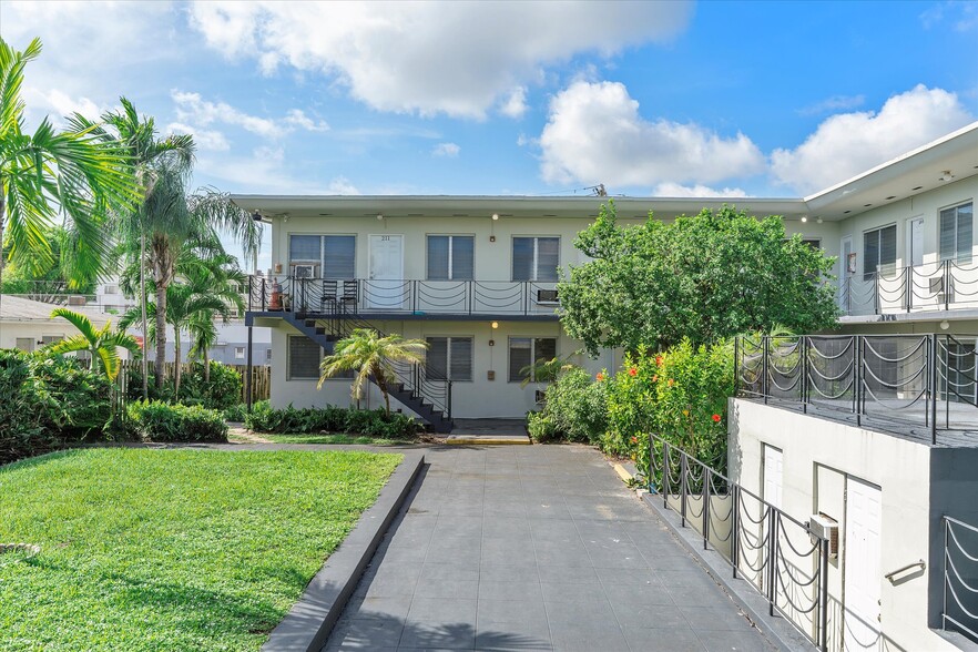 More Photos Of 2170 NW Flagler Ter, Miami Apartments For Sale