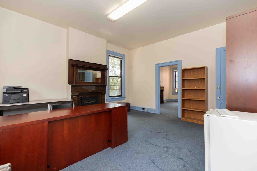 More Photos Of 2951 Sidney Ave, Cincinnati Office For Sale