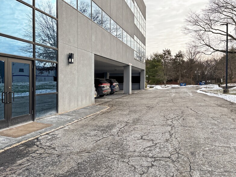 More Photos Of 3121 US Highway 22, Branchburg Coworking Space