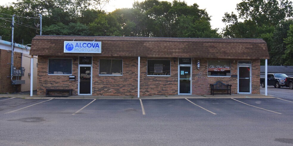 More Photos Of 1305-1363 S Raccoon Rd, Austintown Storefront For Sale
