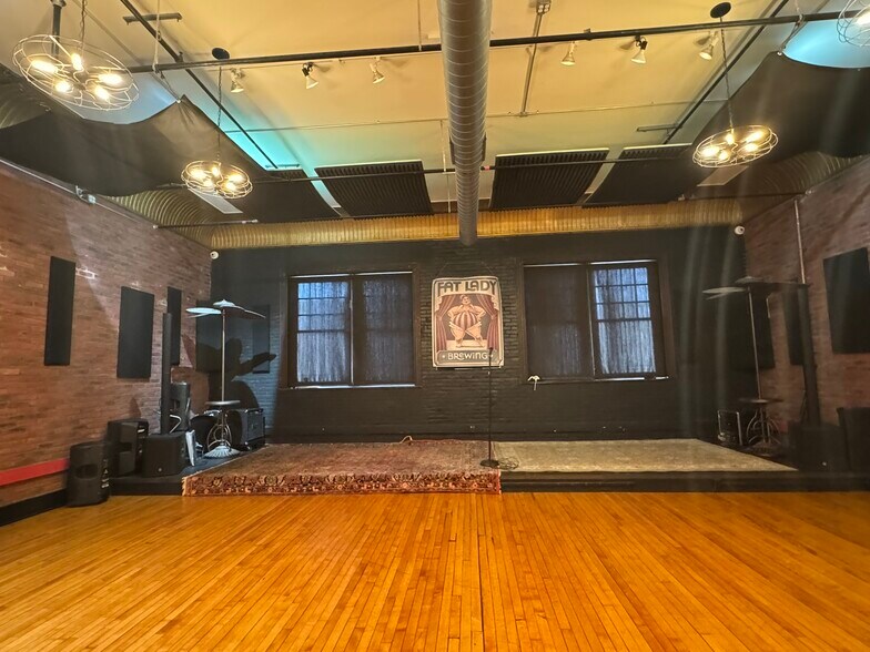 More Photos Of 4323 Main St, Philadelphia General Retail For Sale