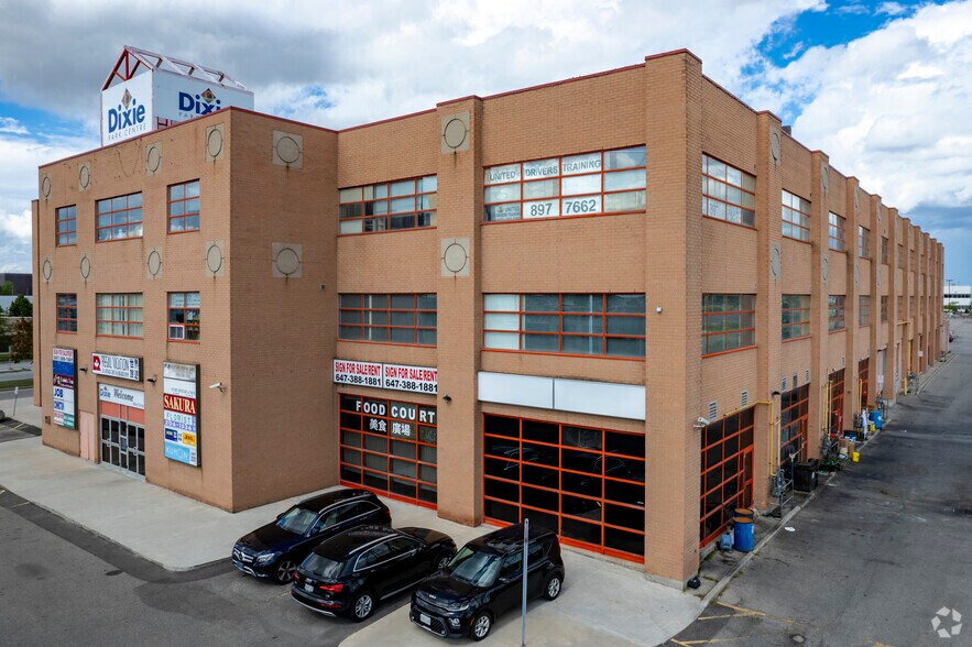 More Photos Of 1550 S Gateway Rd, Mississauga Office For Sale