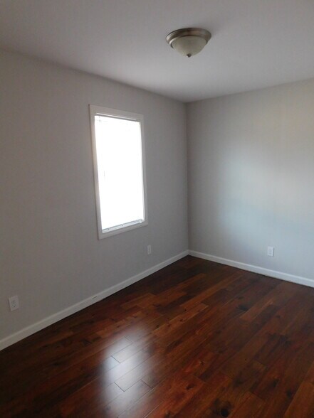 More Photos Of 9 N Broadway, Schenectady Storefront Retail Residential For Sale