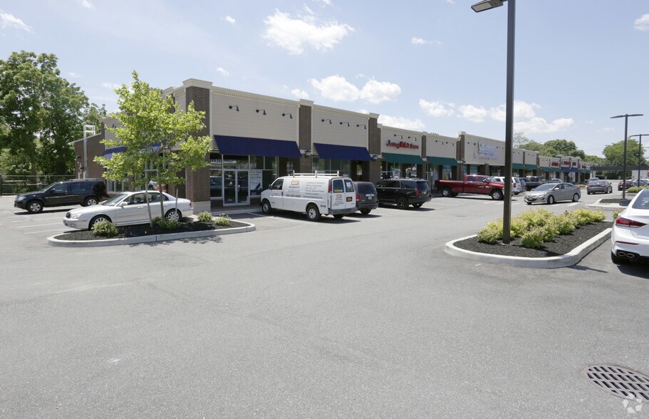 More Photos Of 6230 Jericho Tpke, Commack Unknown For Lease