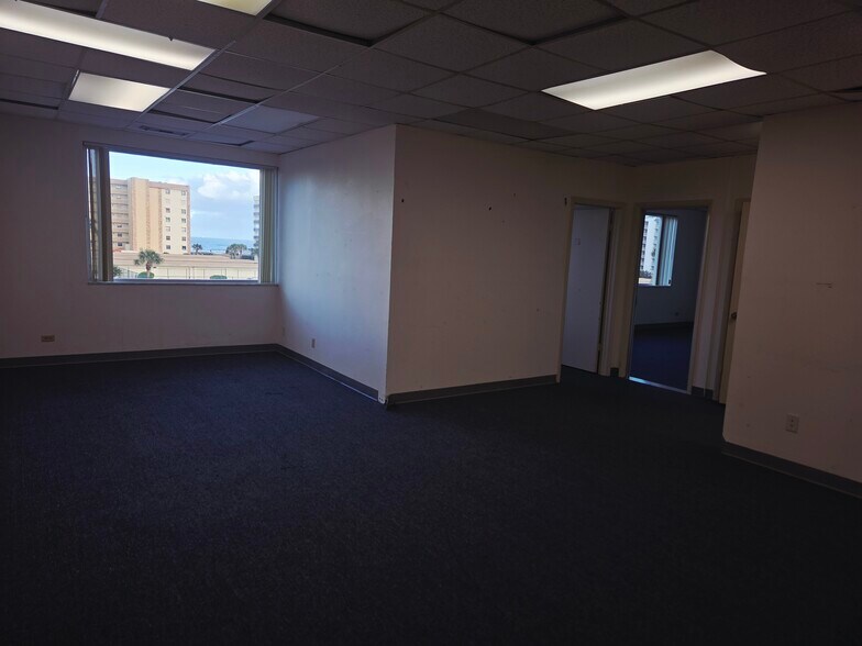 More Photos Of 1980 N Atlantic Ave, Cocoa Beach Medical For Lease
