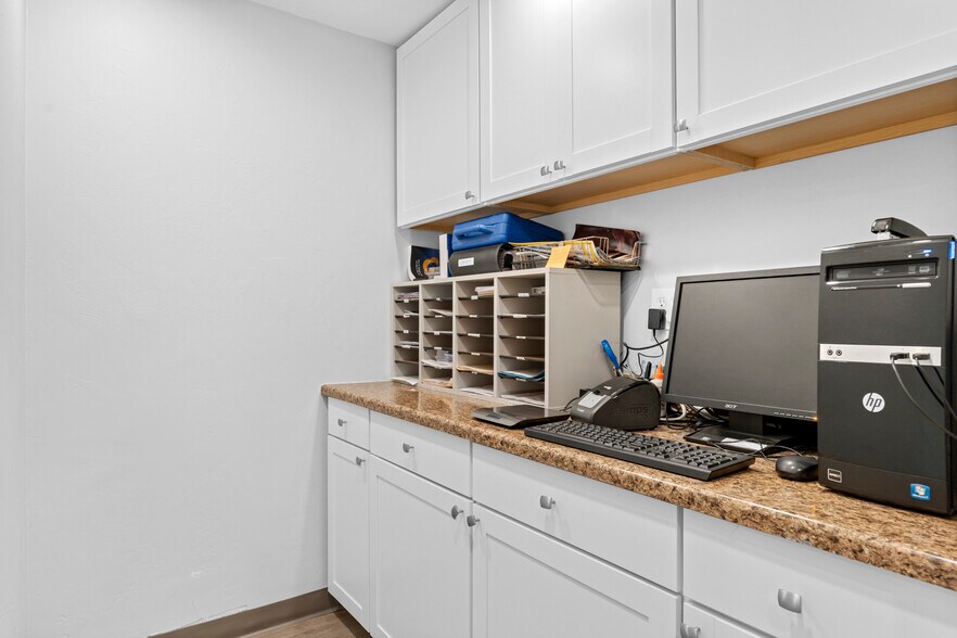 More Photos Of 5095 Murphy Canyon Rd, San Diego Office For Lease