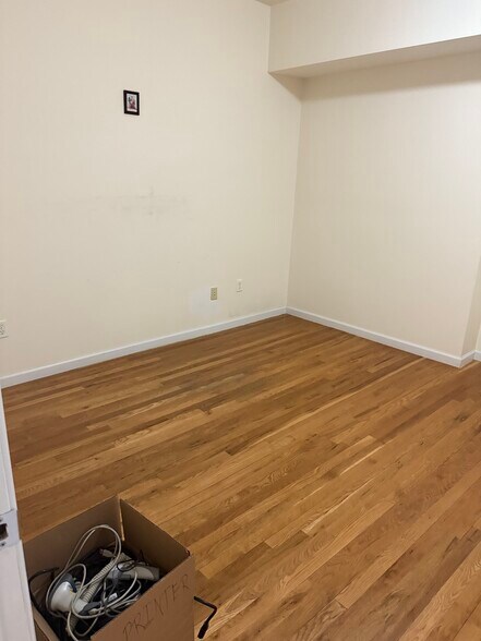 More Photos Of 709 Newark Ave, Jersey City Storefront Retail Residential For Lease