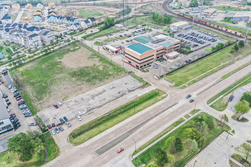 More Photos Of 6950 Old Katy Rd, Houston Land For Sale