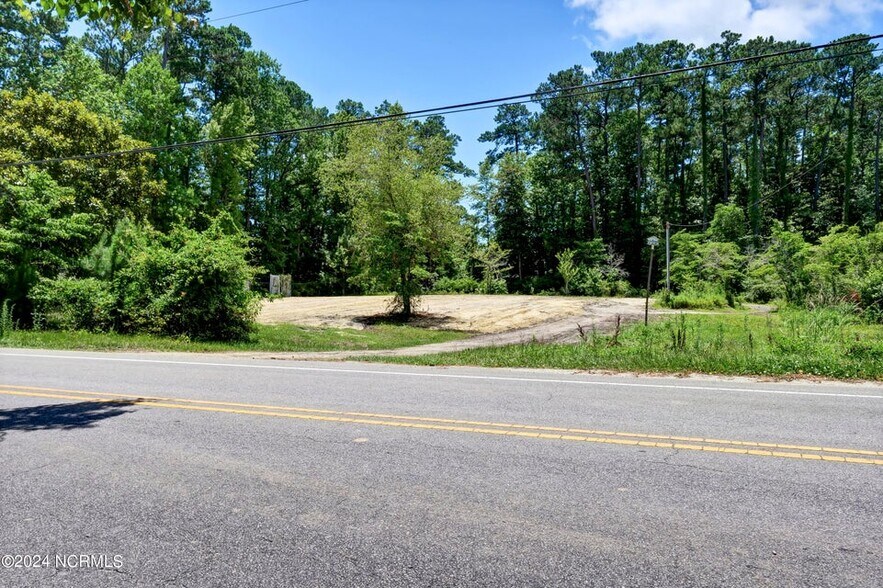 More Photos Of 5842 Greenville Loop Rd, Wilmington Land For Sale