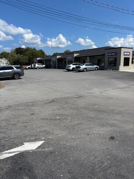 More Photos Of 642 Cosby Hwy, Newport General Retail For Lease