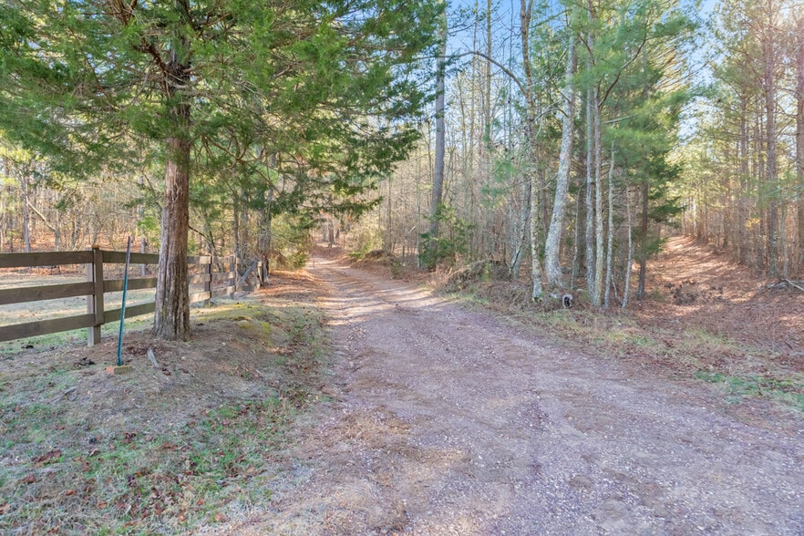 More Photos Of 277 Bethel Church Rd SE, Silver Creek Land For Sale