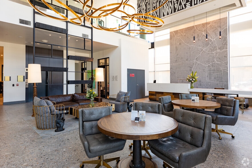 More Photos Of 1331 N Cahuenga Blvd, Los Angeles Apartments For Lease