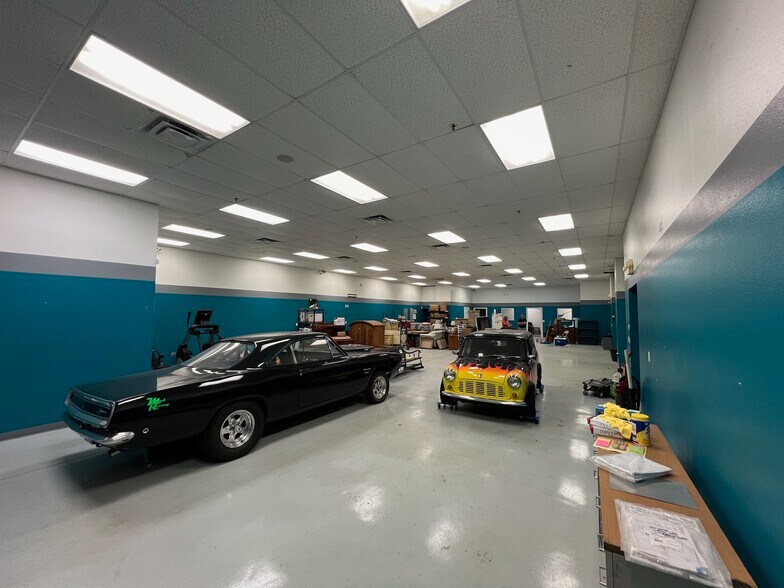 More Photos Of 947 Beville Rd, South Daytona Warehouse For Sale