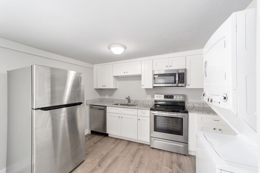 More Photos Of 301 NW 8th St, Gainesville Apartments For Sale