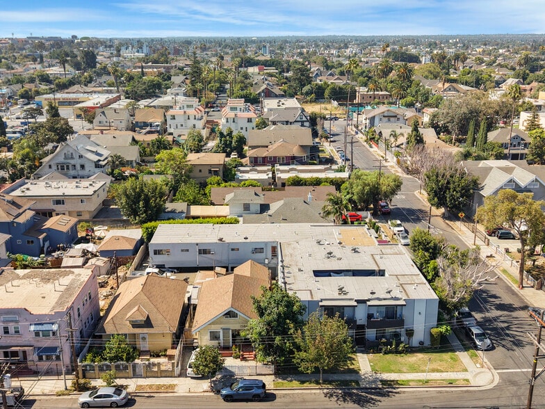 More Photos Of 1596 W 24th St, Los Angeles Apartments For Sale