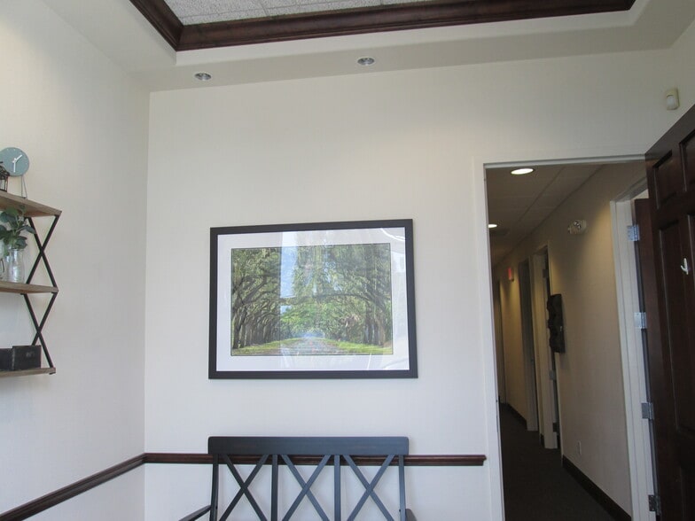 More Photos Of 4840 Dairy Rd, Melbourne Medical For Lease