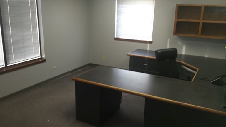 More Photos Of 1795 W Yale Ave, Englewood Warehouse For Lease