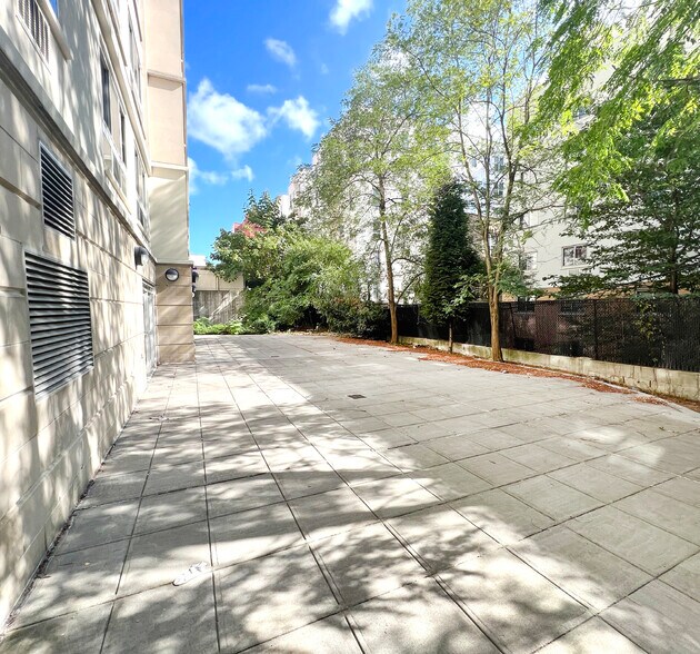 More Photos Of 1382 Shakespeare Ave, Bronx Apartments For Lease