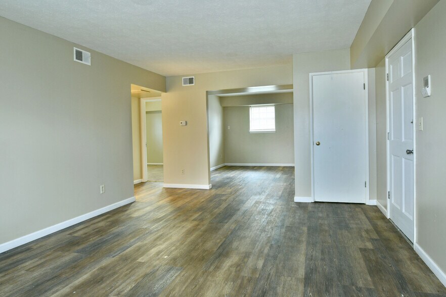 More Photos Of 203-205 Churchill Hubbard Rd, Youngstown Apartments For Sale