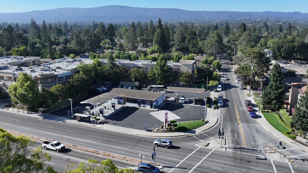 More Photos Of 4350 El Camino Real, Los Altos Service Station For Sale
