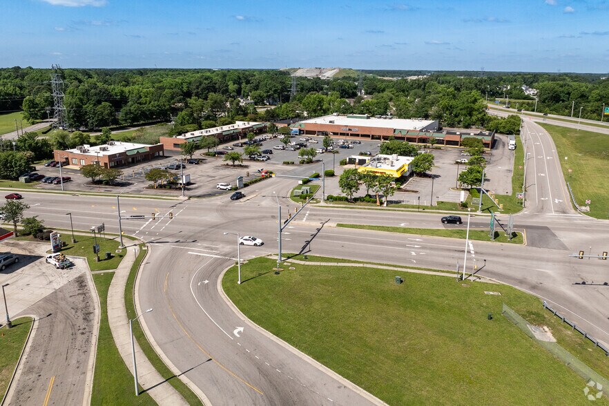 More Photos Of 910 Great Bridge Blvd, Chesapeake Supermarket For Sale