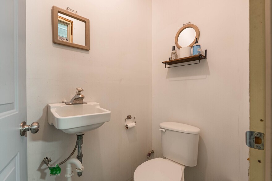 More Photos Of 306 W Front St, La Monte Industrial For Sale