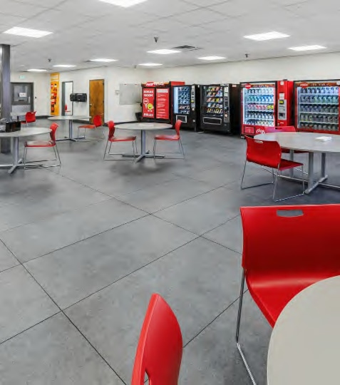 More Photos Of 4600 E Lake Blvd, Birmingham Warehouse For Sale