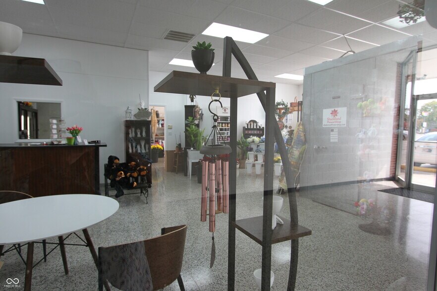 More Photos Of 1244 W Main St, Greenfield General Retail For Sale
