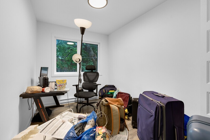 More Photos Of 1611-1615 Rue Godin, Longueuil Apartments For Sale
