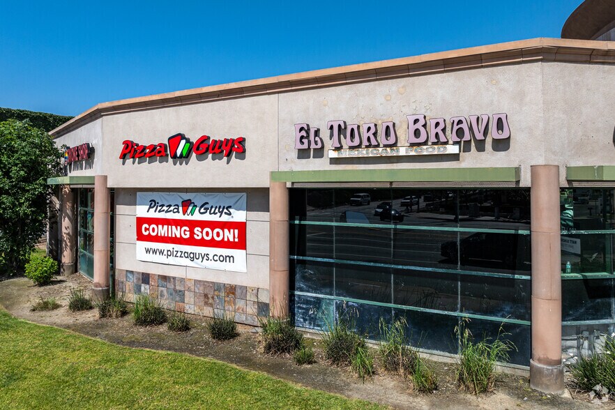 More Photos Of 1450 El Camino Real, Tustin Storefront For Lease