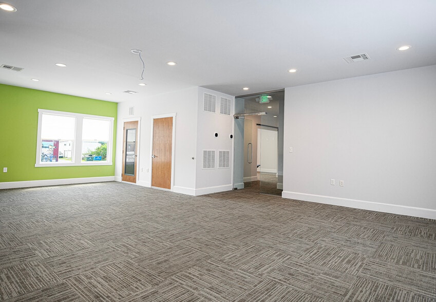 More Photos Of 415 Pennington Ave, Havre De Grace Office For Sale