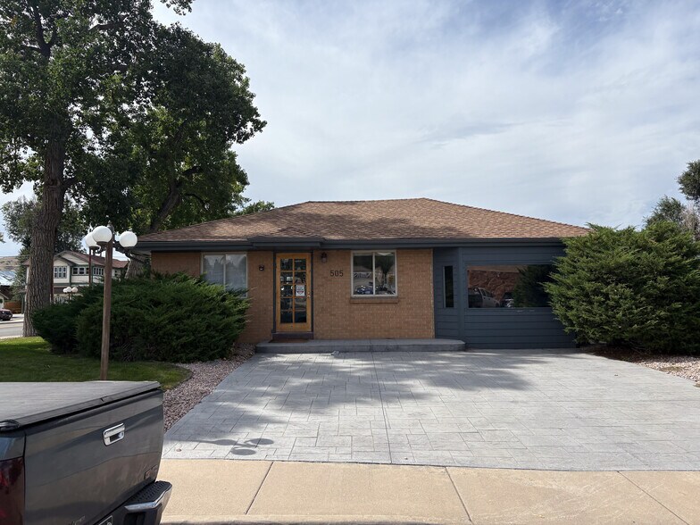 More Photos Of 505 Jerry St, Castle Rock Office For Sale