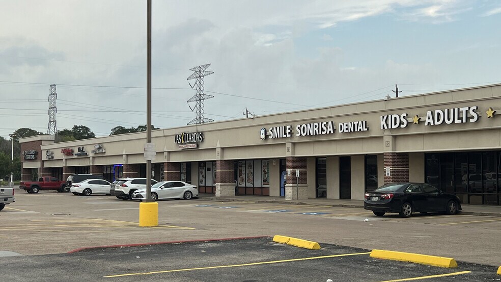 Primary Photo Of 2400 Gessner Rd, Houston Unknown For Lease