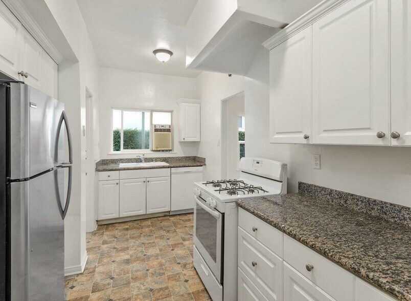 More Photos Of 264 S Rexford Dr, Beverly Hills Apartments For Sale