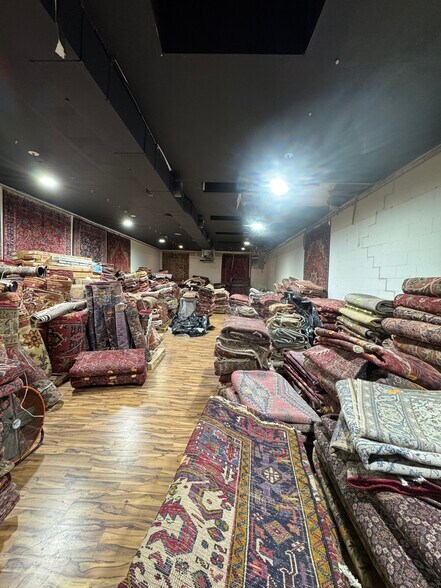 More Photos Of 40 N 5th St, Warrenton Office For Sale