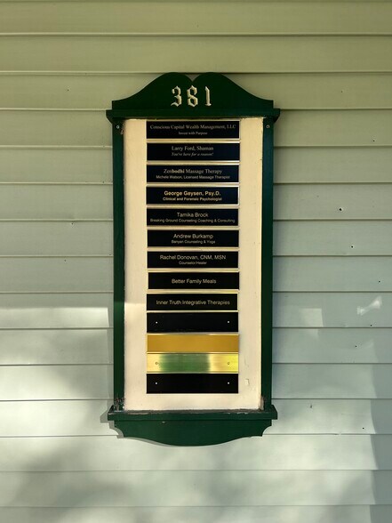 More Photos Of 381 Hubbard St, Glastonbury Loft Creative Space For Lease