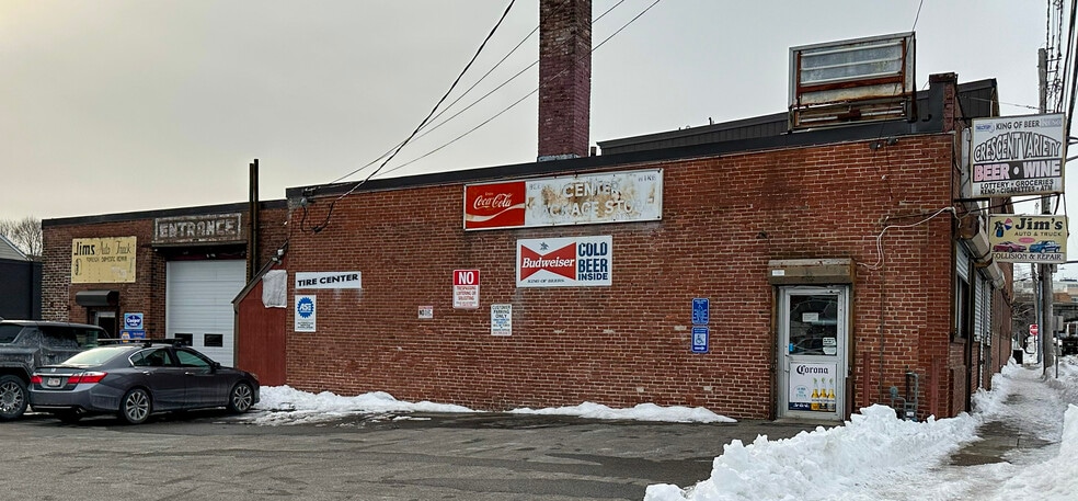 More Photos Of 163 Crescent St, Brockton General Retail For Sale