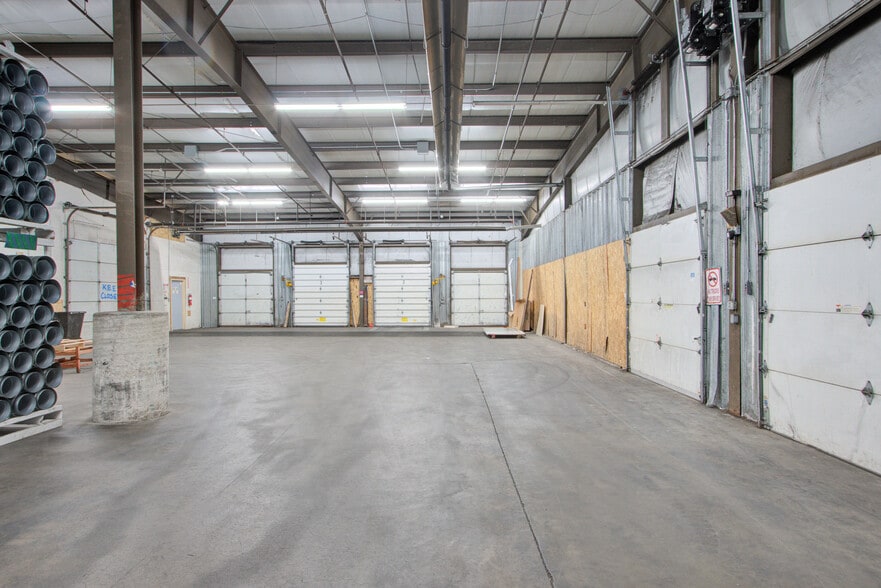 More Photos Of 2925 Welsby Ave, Stevens Point Warehouse For Lease