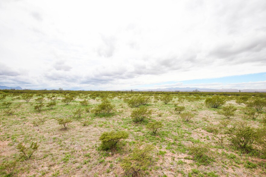 More Photos Of 5860 E Comsoft Pl, Sahuarita Land For Lease