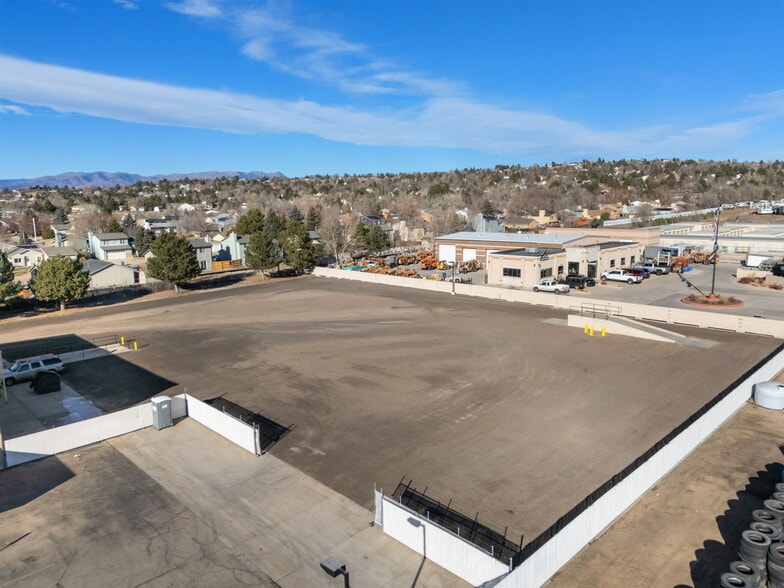 More Photos Of 2150 Victor Pl, Colorado Springs Distribution For Lease