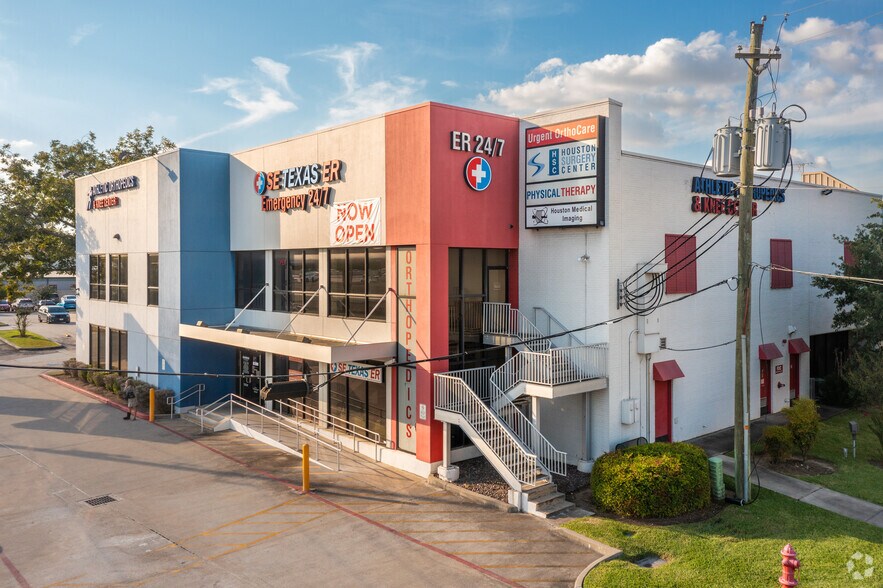 More Photos Of 9180 Old Katy Rd, Houston Medical For Lease