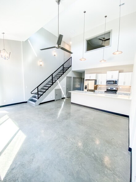 More Photos Of 10620 Taylorsville Rd, Louisville Apartments For Sale