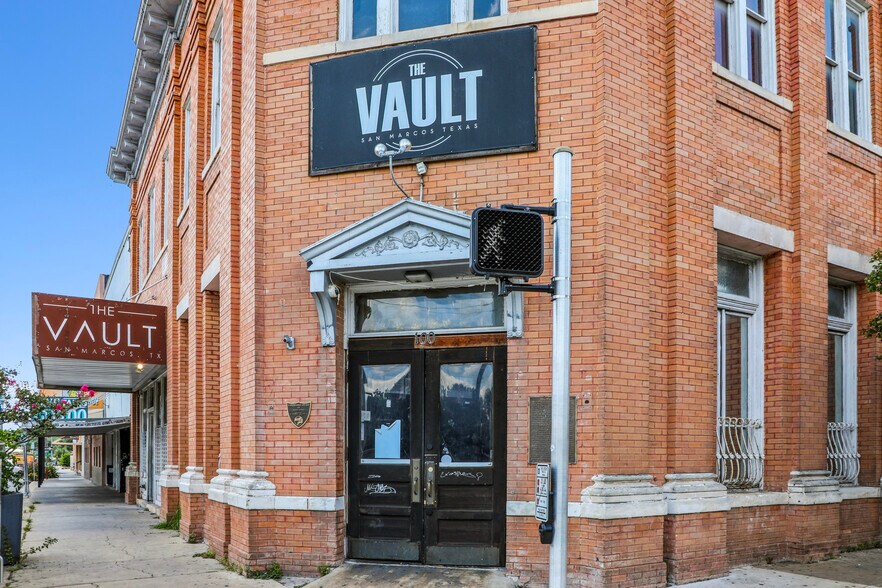 More Photos Of 100 W Hopkins St, San Marcos Storefront For Sale
