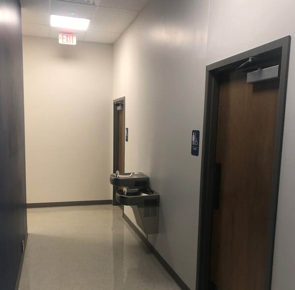 More Photos Of 100-102 Robeson St, Fayetteville Medical For Lease