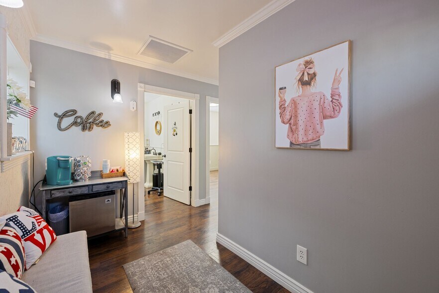 More Photos Of 115 S Alto St, Prescott Specialty For Lease