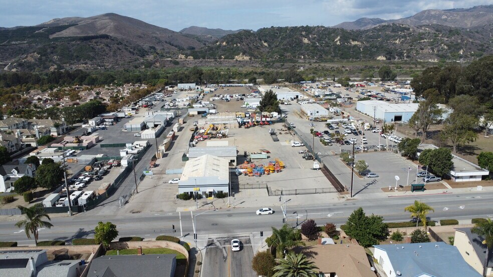 More Photos Of 2509 N Ventura Ave, Ventura Warehouse For Lease